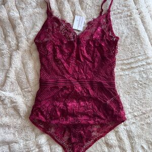 Elegant Lace Bodysuit in Rich Burgundy